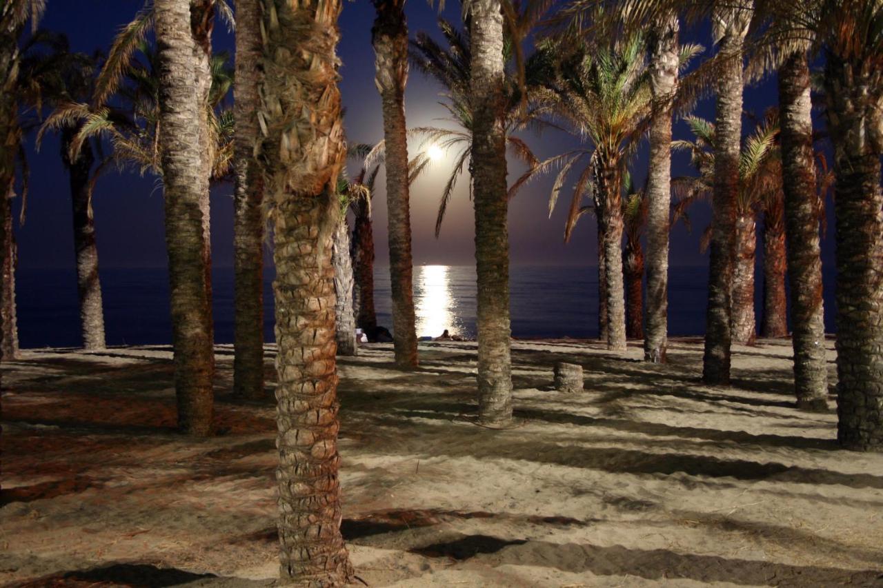 Mara'S Apartments Torremolinos La Mar - Beachfront Tiny House - Bajondillo Extérieur photo